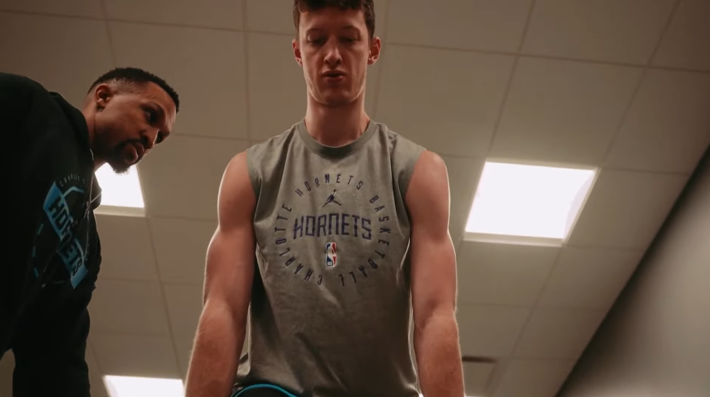 Load video: Charlotte Hornets Isophit Hype Video