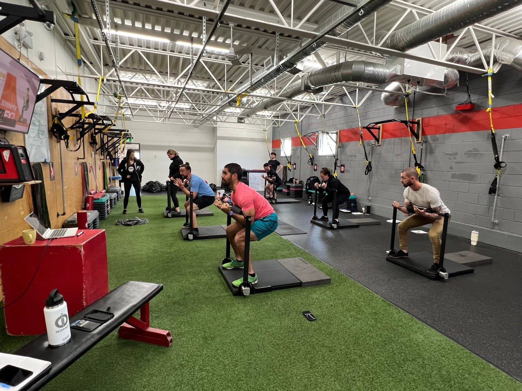 Isophit: Isometric Strength Training Equipment